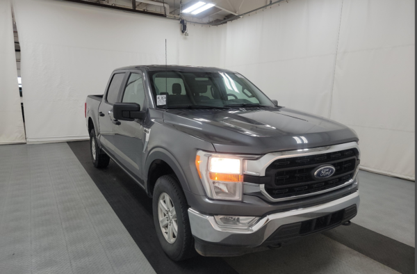 2022 Ford F-150 XLT - Image 2